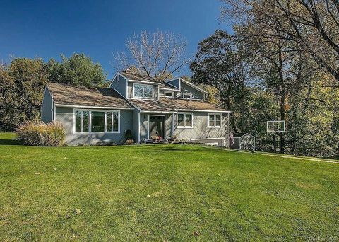Image 1 of 25 for 1147 Old White Plains Road in Westchester, Mamaroneck, NY, 10543