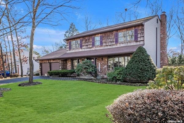 Image 1 of 31 for 5 Peppermill Court in Long Island, Commack, NY, 11725