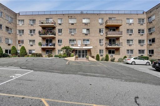 Image 1 of 14 for 2035 Central Park Avenue #3M in Westchester, Yonkers, NY, 10710