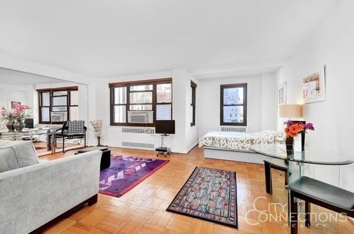Image 1 of 9 for 135 East 54th Street #15F in Manhattan, New York, NY, 10022