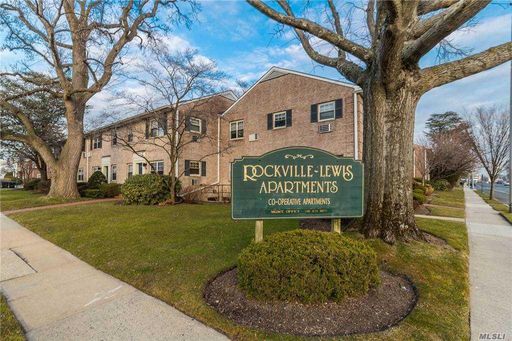 Image 1 of 12 for 3 N Lewis #B in Long Island, Rockville Centre, NY, 11570