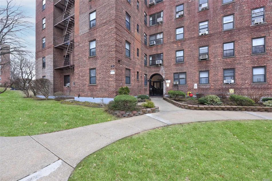 Image 1 of 2 for 141-10 28th Avenue #6F in Queens, Flushing, NY, 11354