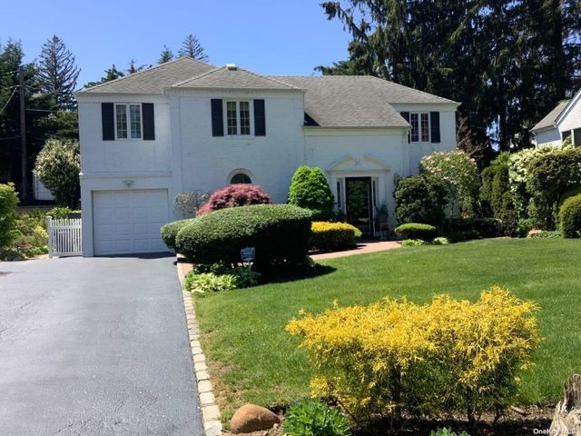 Image 1 of 34 for 35 East Gate in Long Island, Manhasset, NY, 11030