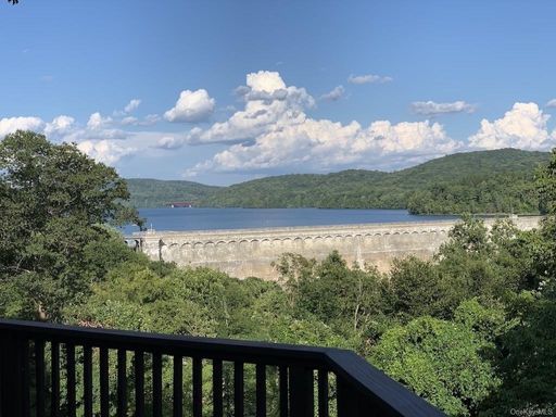 Image 1 of 29 for 144 Batten Road in Westchester, Croton-on-Hudson, NY, 10520