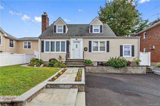 Image 1 of 27 for 207 Chase Avenue in Westchester, Yonkers, NY, 10703
