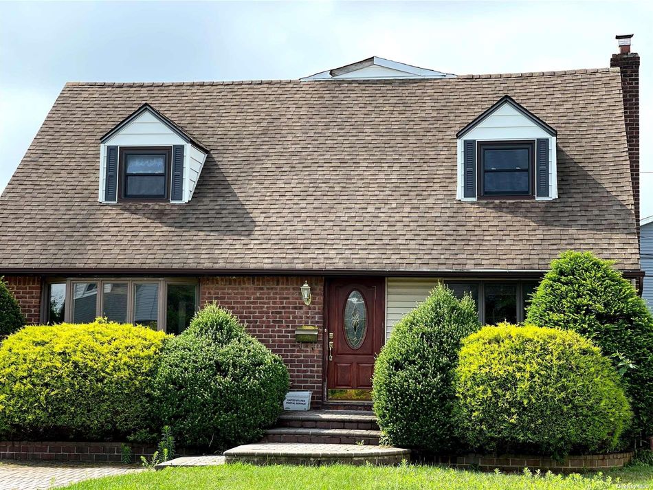 Image 1 of 32 for 37 Amby Avenue in Long Island, Plainview, NY, 11803