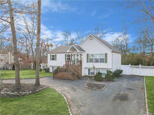 Image 1 of 35 for 36 Sharon Drive in Long Island, Coram, NY, 11727