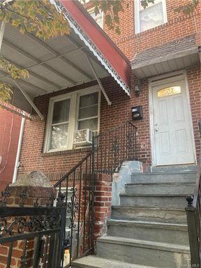 Image 1 of 8 for 949 E 214th Street in Bronx, NY, 10469