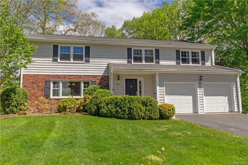 Image 1 of 33 for 11 Beechwood Court in Westchester, Greenburgh, NY, 10522