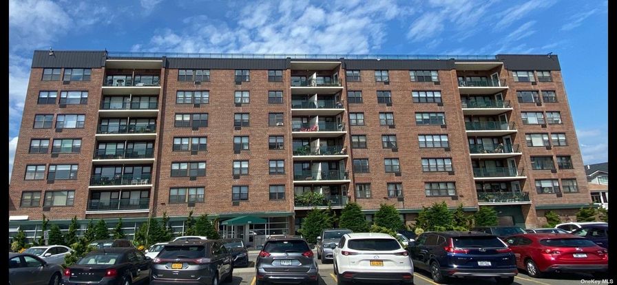 Image 1 of 10 for 333 E. Broadway #1M in Long Island, Long Beach, NY, 11561