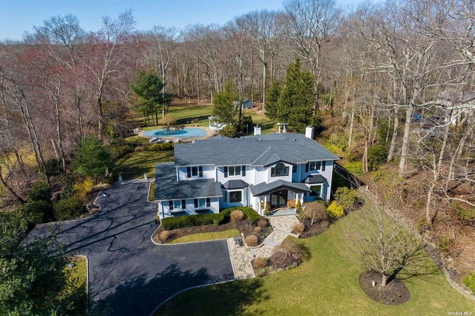 Image 1 of 14 for 23 Woodvale Drive in Long Island, Laurel Hollow, NY, 11791