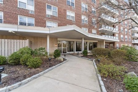 Image 1 of 28 for 222 Martling Avenue #5D in Westchester, Tarrytown, NY, 10591