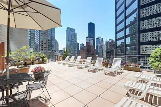 Image 1 of 15 for 211 East 53rd Street #4F in Manhattan, New York, NY, 10022