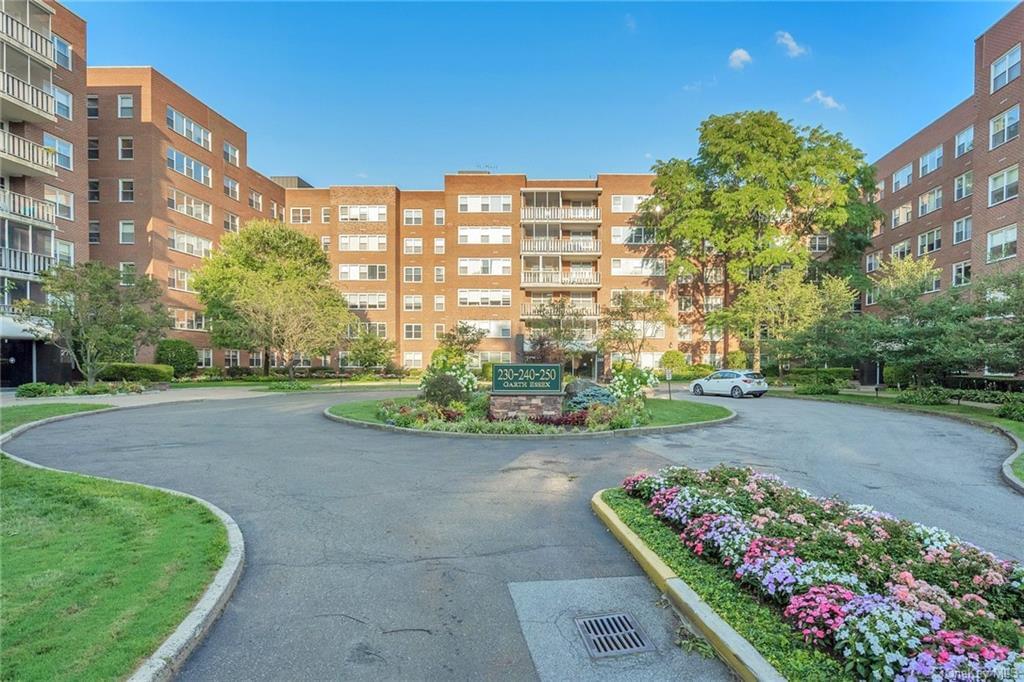230 Garth Road #1B1 in Westchester, Scarsdale, NY 10583