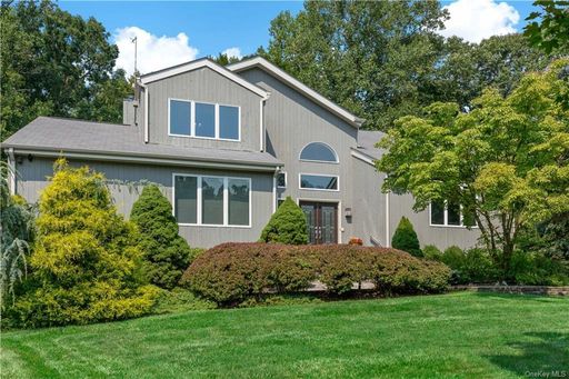 Image 1 of 28 for 246 Sara Court in Westchester, Yorktown Heights, NY, 10598