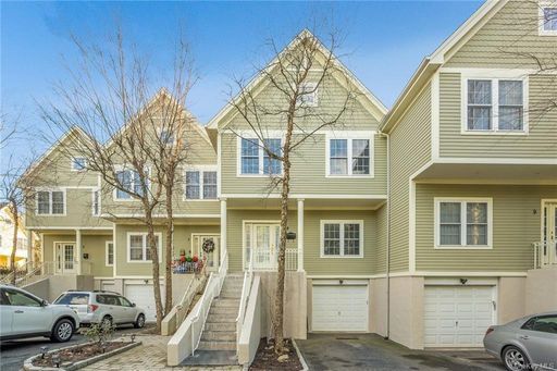 Image 1 of 36 for 83 Kings Highway #8 in Westchester, New Rochelle, NY, 10801