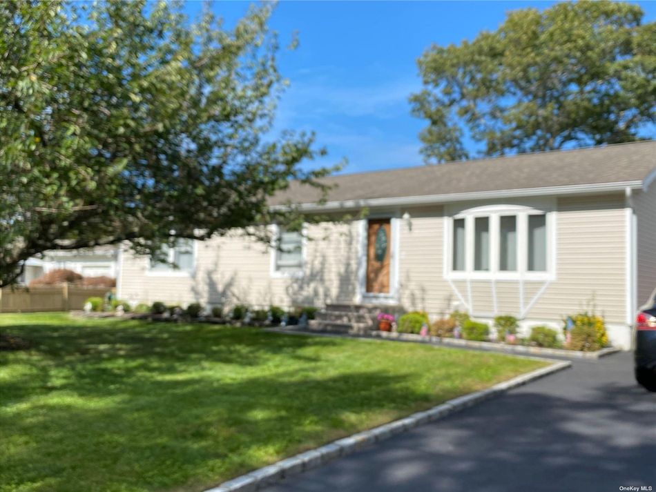 Image 1 of 22 for 69 Breston Drive in Long Island, Shirley, NY, 11967