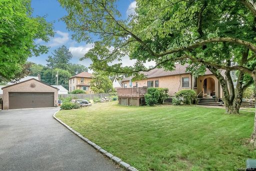 Image 1 of 14 for 129 Sarles Lane in Westchester, Pleasantville, NY, 10570