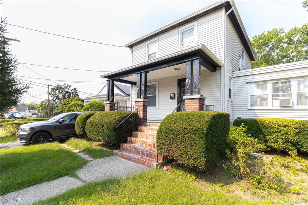 64 Riverdale Avenue in Westchester, White Plains, NY 10607