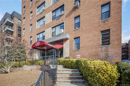Image 1 of 18 for 10 N Broadway #2J in Westchester, White Plains, NY, 10601