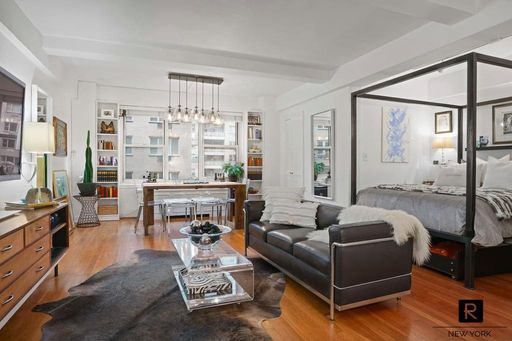 Image 1 of 6 for 400 East 52nd Street #9B in Manhattan, New York, NY, 10022