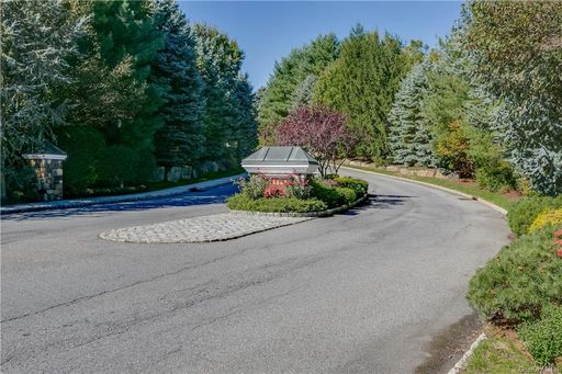 Image 1 of 21 for 9 Agnew Farm Road in Westchester, Armonk, NY, 10504