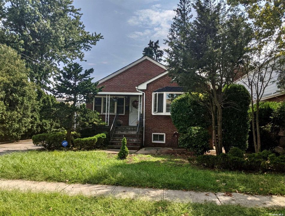 Image 1 of 5 for 2113 Hoffman Avenue in Long Island, Elmont, NY, 11003