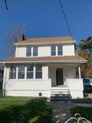 Image 1 of 21 for 127 Lillian Avenue in Long Island, Freeport, NY, 11520