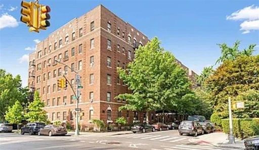 Image 1 of 7 for 125 Hawthorne Street #2C in Brooklyn, NY, 11225