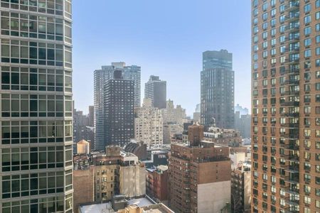 Image 1 of 7 for 245 East 54th Street #18H in Manhattan, New York, NY, 10022