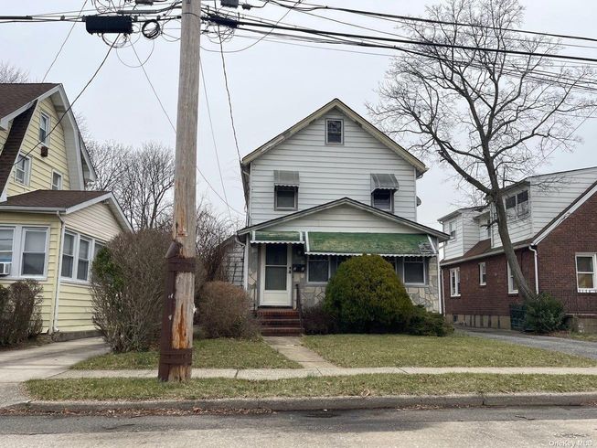 Image 1 of 1 for 272 N Columbus Avenue in Long Island, Freeport, NY, 11520