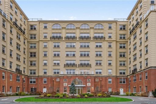 Image 1 of 23 for 10 Byron Place #605 in Westchester, Larchmont, NY, 10538