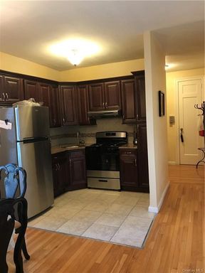 Image 1 of 21 for 2925 Matthews Avenue #3C in Bronx, NY, 10467