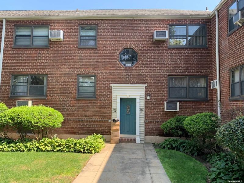 Image 1 of 8 for 150-31 89 Street #16 in Queens, Howard Beach, NY, 11414