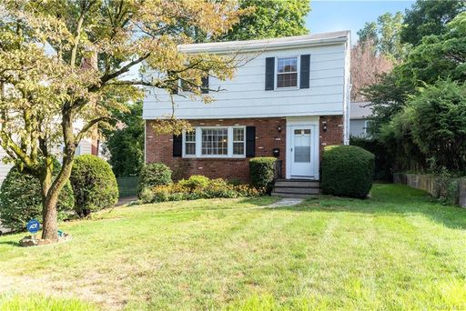 Image 1 of 32 for 75 Brambach Road in Westchester, Scarsdale, NY, 10583