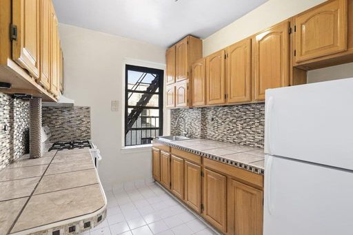 Image 1 of 6 for 21-77 33rd Street #5F in Queens, Astoria, NY, 11105