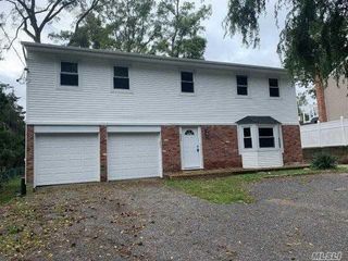 Image 1 of 16 for 850 Saint Johnland Rd in Long Island, Kings Park, NY, 11754
