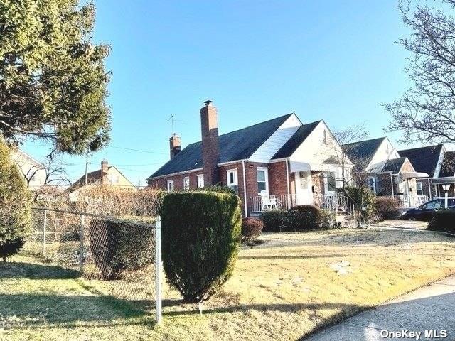 26 Sussex Road in Long Island, Elmont, NY 11003