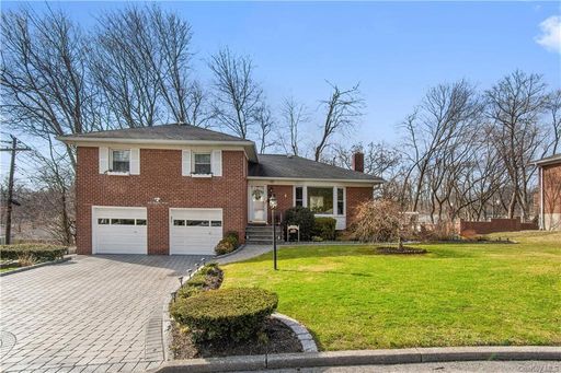 Image 1 of 29 for 107 Eisenhower Drive in Westchester, Yonkers, NY, 10710