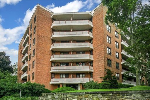 Image 1 of 16 for 325 King Street #2J in Westchester, Port Chester, NY, 10573