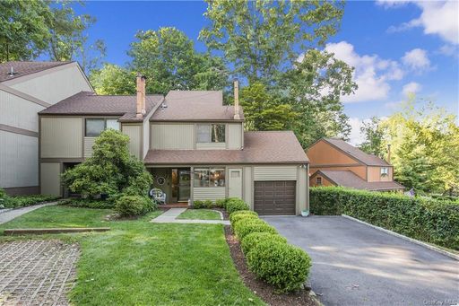 Image 1 of 31 for 40 Round Hill Road in Westchester, Dobbs Ferry, NY, 10522
