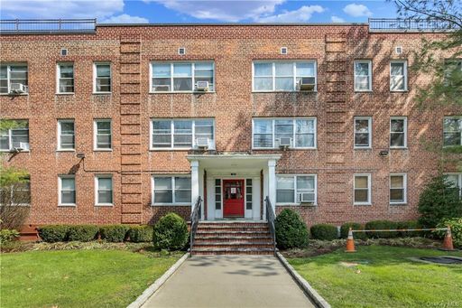 Image 1 of 13 for 811 Palmer Road #3F in Westchester, Yonkers, NY, 10708