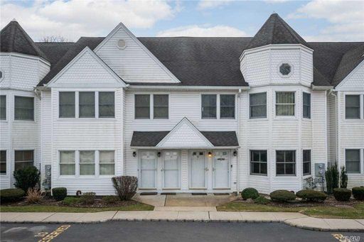 Image 1 of 18 for 18 Ridgewood Drive #18 in Long Island, Wantagh, NY, 11793