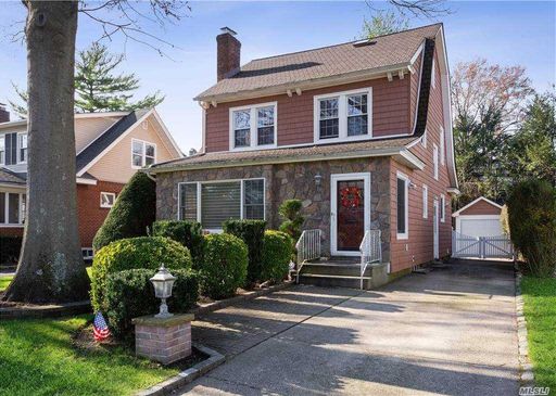 Image 1 of 21 for 80 Wellington in Long Island, Garden City, NY, 11530