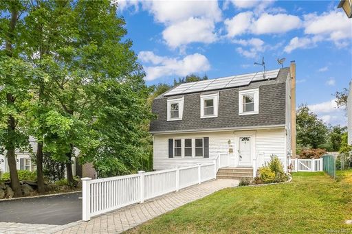 Image 1 of 29 for 24 Blossom Terrace in Westchester, Larchmont, NY, 10538