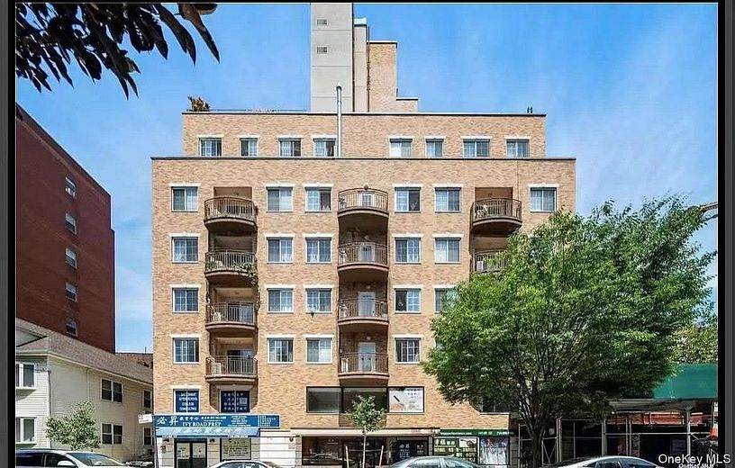 Cherry Ave 141-05 #9B