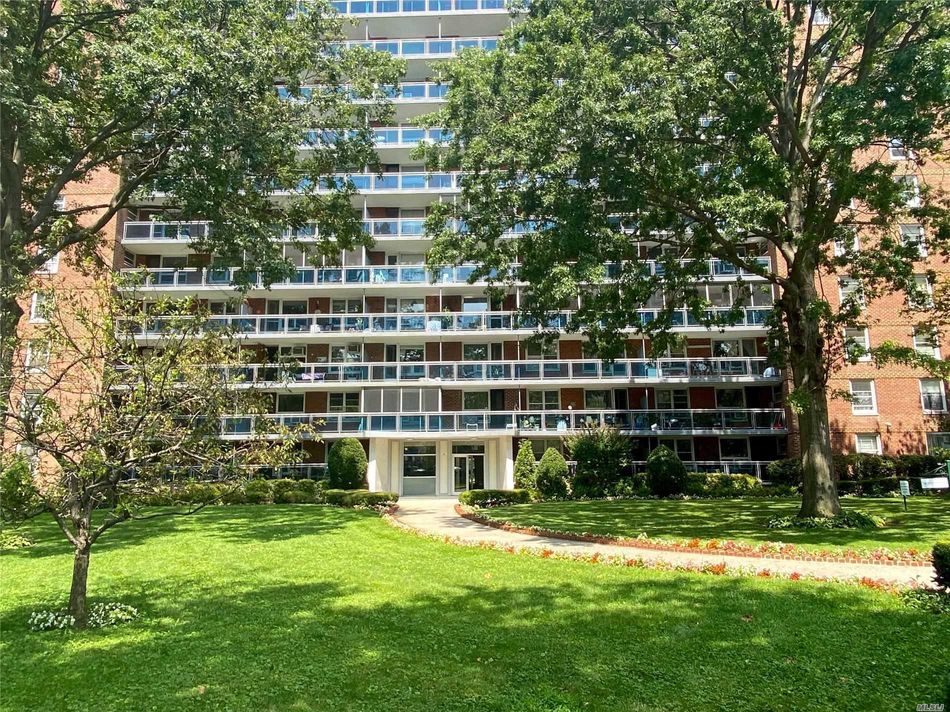 Image 1 of 14 for 98-05 63 Road #6K in Queens, Rego Park, NY, 11374