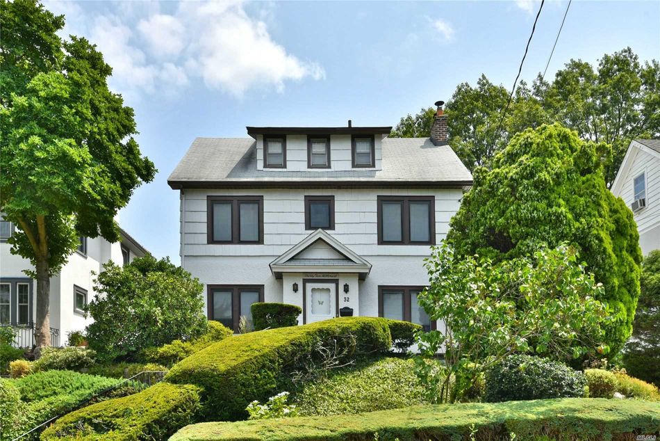Image 1 of 18 for 32 Hillcrest Avenue in Queens, Douglaston, NY, 11363