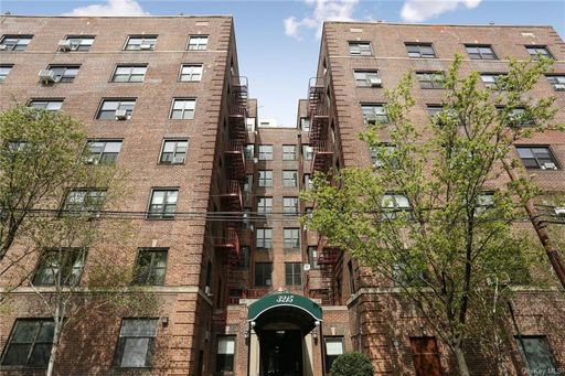 Image 1 of 17 for 3215 Netherland Avenue #4-B in Bronx, NY, 10463