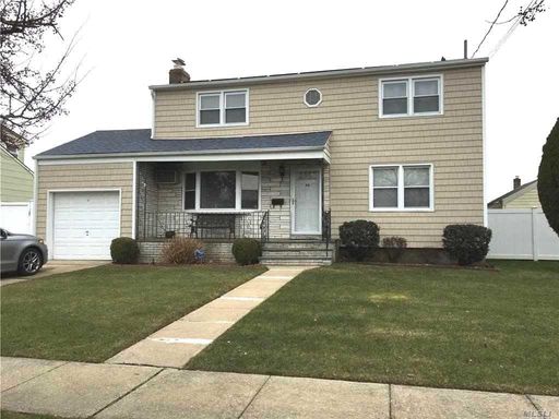 Image 1 of 18 for 74 Crestwood Boulevard in Long Island, Farmingdale, NY, 11735
